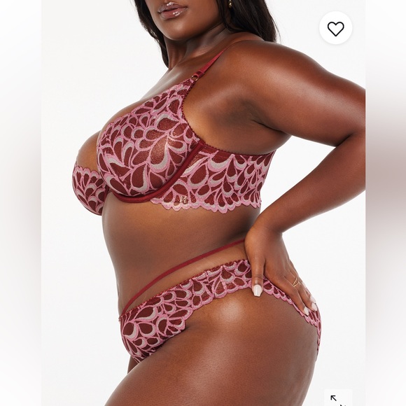 Savage X Fenty Sweet Jam Red Savage Not Sorry Ultra Lace Bra & Brazilian Panty - Picture 5 of 16